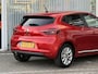 Renault Clio 1.0 TCe Zen | NAP | Eerste eigenaar | 100% dlr onderhouden | DAB | LED | Airco | Cruise Control | Parkeersensoren | Lichtmetaal |