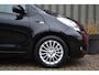 Toyota Yaris 1.3 VVTi Dynamic Airco/Trekhaak/15'' velgen/NAP