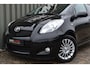 Toyota Yaris 1.3 VVTi Dynamic Airco/Trekhaak/15'' velgen/NAP