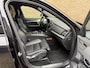 Volvo XC90 2.0 T8 Recharge 390pk AWD R-Design | 7-zits | Luchtvering | Wegklapbare trekhaak | Leder | Bowers&Wilkins | Head up | Stoelverwarming voor&achter | Adaptieve cruise | 360 Camera | BLIS | Apple CarPlay | Navigatie | Keyless | DAB | LED | Volledig dealeronderhouden