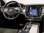 Volvo V90 2.0 T4 R-Design 191Pk Automaat (PANORAMADAK, APPLE CARPLAY, HEAD-UP DISPLAY, LEDER/ALCANTARA, CAMERA, ADAPTIVE CRUISE, ZWART HEMEL, STOELVERWARMING, NIEUWSTAAT)