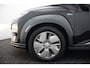 Hyundai Kona Electric EV Fashion 64 kWh 3-Fase SOH 96.1% | Trekhaak| Head-Up Display | Carplay&Android | Navigatie