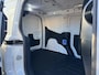 Ford Transit Courier E-Transit Trend 44 kWh | Uit Voorraad Leverbaar | Prijs Exclusief BTW/Inclusief Rijklaarmaak kosten | Automaat | Trekhaak | Verwarmbare Stoelen | Verwarmbare Stuur | Verwarmbare Voorruit | Achteruitrij Camera | Cruise Control | Apple Carplay & Android Auto |