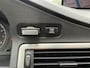 Volvo V70 2.0 Kinetic | Navi | Leder | Clima | 16" Velgen | Trekhaak | PDC | Cruise |