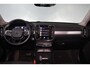 Volvo XC40 T2 Business Pro - IntelliSafe Assist & Surround - Parkeercamera achter - Parkeersensoren achter - High Performance audio- Elektr. inklapbare trekhaak - 18' LMV