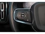 Volvo XC40 T2 Business Pro - IntelliSafe Assist & Surround - Parkeercamera achter - Parkeersensoren achter - High Performance audio- Elektr. inklapbare trekhaak - 18' LMV