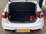 Kia Rio 1.2 CVVT Design Edition / NL-Auto / Cruise-Control / Radio-Bluetooth / Airco / Elektr.-Ramen V+A / PDC-Achter / 15'' LMV / ENZ.