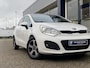 Kia Rio 1.2 CVVT Design Edition / NL-Auto / Cruise-Control / Radio-Bluetooth / Airco / Elektr.-Ramen V+A / PDC-Achter / 15'' LMV / ENZ.