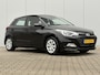 Hyundai i20 1.0 T-GDI Comfort / Airco / Apple Carplay/Android Auto / Cruise control / Navigatiesysteem full map / Set zomerbanden op velg /