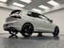 Volkswagen Golf 1.4 eHybrid GTE 204PK Automaat-Adapt.Cr.Contr-Navigatie-Carplay-Clima-Camera-Stoel/Stuurverwarming-Parkeersensoren-Lm19''velgen-LED