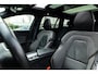 Volvo V60 2.0 B3 R-Design Automaat I Adaptieve Cruise I Panoramadak I Harman Kardon I Memory Seats I Head-up I Blis I Lane Keeping