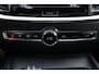 Volvo V60 2.0 B3 R-Design Automaat I Adaptieve Cruise I Panoramadak I Harman Kardon I Memory Seats I Head-up I Blis I Lane Keeping