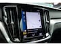Volvo V60 2.0 B3 R-Design Automaat I Adaptieve Cruise I Panoramadak I Harman Kardon I Memory Seats I Head-up I Blis I Lane Keeping