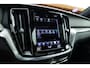 Volvo V60 2.0 B3 R-Design Automaat I Adaptieve Cruise I Panoramadak I Harman Kardon I Memory Seats I Head-up I Blis I Lane Keeping