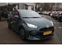 Toyota Yaris 1.5 HYBRID DYNAMIC COMFORT-PACK LED 16"LMV PRIVACY-GLASS BLISS PARK-SENSOREN STUUR/STOELVERW.