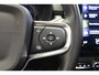 Volvo XC40 T2 Automaat Business Pro | Schuif/kanteldak | Trekhaak | El. stoelen | H&K Audio | 360 Camera