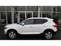 Volvo XC40 T2 Automaat Business Pro | Schuif/kanteldak | Trekhaak | El. stoelen | H&K Audio | 360 Camera