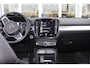 Volvo XC40 T2 Automaat Business Pro | Schuif/kanteldak | Trekhaak | El. stoelen | H&K Audio | 360 Camera
