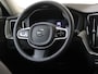 Volvo XC60 T6 Plus Dark | Trekhaak | 360° Camera | Panoramadak |