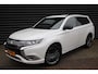Mitsubishi Outlander 2.4 PHEV S-Edition Adap cruise, Trekhaak, Meest Luxe, NL-Auto