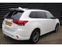 Mitsubishi Outlander 2.4 PHEV S-Edition Adap cruise, Trekhaak, Meest Luxe, NL-Auto