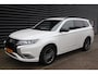 Mitsubishi Outlander 2.4 PHEV S-Edition Adap cruise, Trekhaak, Meest Luxe, NL-Auto