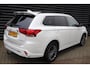 Mitsubishi Outlander 2.4 PHEV S-Edition Adap cruise, Trekhaak, Meest Luxe, NL-Auto