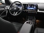 BMW X1 sDrive18i | X-Line | Panoramadak | Sportstoelen | Curved Display  | Camera | DAB | Apple CarPlay/Android Auto | Ele. verstelbare stoel + Geheugen | Harman/Kardon | Ele.kofferdeksel | Rijassistent Systeem |