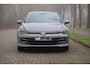 Volkswagen Golf 1.5 eTSI Life Edition AUT | Navigatie | Adaptive Cruise | Keyless | Achteruitrijcamera | LED | Apple Carplay | etc.