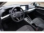 Volkswagen Golf 1.5 eTSI Life Edition AUT | Navigatie | Adaptive Cruise | Keyless | Achteruitrijcamera | LED | Apple Carplay | etc.