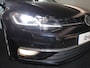 Volkswagen Golf 1.0 TSI Highline 115 pk | Navigatie | Panoramadak | Parkeersensoren (Park assist) | Achteruitrijcamera | LED koplampen | Stoelverwarming |