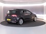 Volkswagen Golf 1.0 TSI Highline 115 pk | Navigatie | Panoramadak | Parkeersensoren (Park assist) | Achteruitrijcamera | LED koplampen | Stoelverwarming |