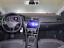 Volkswagen Golf 1.0 TSI Highline 115 pk | Navigatie | Panoramadak | Parkeersensoren (Park assist) | Achteruitrijcamera | LED koplampen | Stoelverwarming |