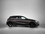 Mercedes-Benz A-klasse 180 Prestige AMG Style ( Dealer OnderH, Carplay, Navi, Stoelv, Parkeerhulp V+A, Cruise Con, Etc)