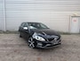 Volvo V60 2.0 T4 Business Sport Cruise control / R-Design / Stoelverwarming /