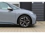 Volkswagen ID.3 First Plus 58 kWh | SOH 87% | Incl BTW | Trekhaak | Stoelverwarming