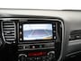 Mitsubishi Outlander 2.4 PHEV Intense+ | Schuifdak | Trekhaak | Camera | Zondag Open!