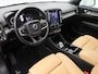 Volvo XC40 1.5 T5 Twin Engine Inscription | PANO | CAMERA | ADAPTIVE | H&K | KEYLESS | STOEL- EN STUURVERW.
