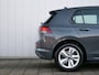 Volkswagen Golf 1.0 eTSI Life Business 111 Pk Automaat Navigatie / Apple Carplay / DAB / Camera