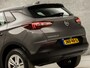 Opel Grandland X 1.2 Turbo Sport Automaat (APPLE CARPLAY, GROOT NAVI, CRUISE, PARKEERSENSOREN, SPORTSTOELEN, LED KOPLAMPEN, LM VELGEN, LANE ASSIST, NIEUWSTAAT)