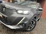 Peugeot 2008 1.2 PureTech Allure // LED // HALF LEDER // KEYLESS // CAMERA+SENSOREN // APPLE-ANDROID AUTO //
