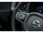 Volvo XC60 T6 Plug-in hybrid AWD Plus Dark | Google | Long Range | Schuif-/Kanteldak | Camera | Trekhaak | Adaptieve Cruise Control | Lederen Bekleding | Elek. Stoelen | Stoelverwarming Voor + Achter | Zitverlenging | Stuurverwarming | Memory | 19" LM