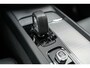 Volvo XC60 T6 Plug-in hybrid AWD Plus Dark | Google | Long Range | Schuif-/Kanteldak | Camera | Trekhaak | Adaptieve Cruise Control | Lederen Bekleding | Elek. Stoelen | Stoelverwarming Voor + Achter | Zitverlenging | Stuurverwarming | Memory | 19" LM