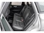 Volvo XC60 T6 Plug-in hybrid AWD Plus Dark | Google | Long Range | Schuif-/Kanteldak | Camera | Trekhaak | Adaptieve Cruise Control | Lederen Bekleding | Elek. Stoelen | Stoelverwarming Voor + Achter | Zitverlenging | Stuurverwarming | Memory | 19" LM