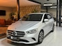 Mercedes-Benz B-klasse 180 Business Solution NAP Garantie Carplay Camera Elek. Achterklep Led Cruise Clima Navi Rijklaar