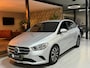 Mercedes-Benz B-klasse 180 Business Solution NAP Garantie Carplay Camera Elek. Achterklep Led Cruise Clima Navi Rijklaar