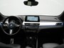 BMW X1 xDrive25e M Sport Plug In Hybrid 221pk Dealer O.H. PHEV | Trekhaak Afn. | Panodak | Head Up | Adaptive Cruise | Camera | Harman & Kardon | Lederen Sportstoelen Verwarmd | Sfeerverlichting | Apple Carplay | Keyless | 19"L.M | DAB |