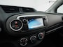 Toyota Yaris 1.0 VVT-i Aspiration (NAVIGATIE,AIRCO,CAMERA,LM-VELGEN,SPORTSTOELEN,NIEUWE APK,TOPCONDITIE)