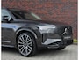 Volvo XC90 T8 AWD Ultra Dark | Pano - Trekhaak - Massage - Luchtvering