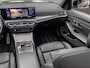 BMW 3-Serie Touring 330e 292PK High Executive M-Sport Pro | M-SPORTSTOELEN | PANORAMADAK | ADAPTIVE CRUISE | KEYLESS |